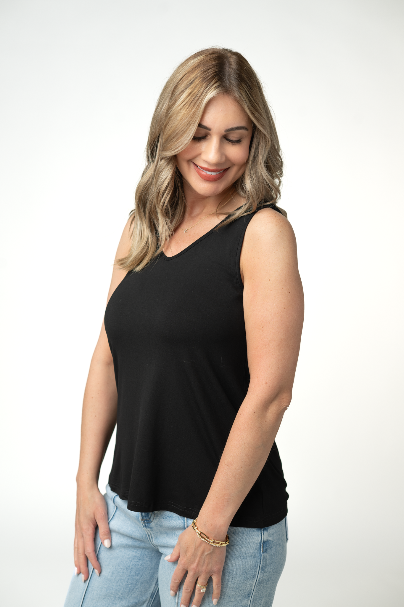 Vera V Neck Tank - Black