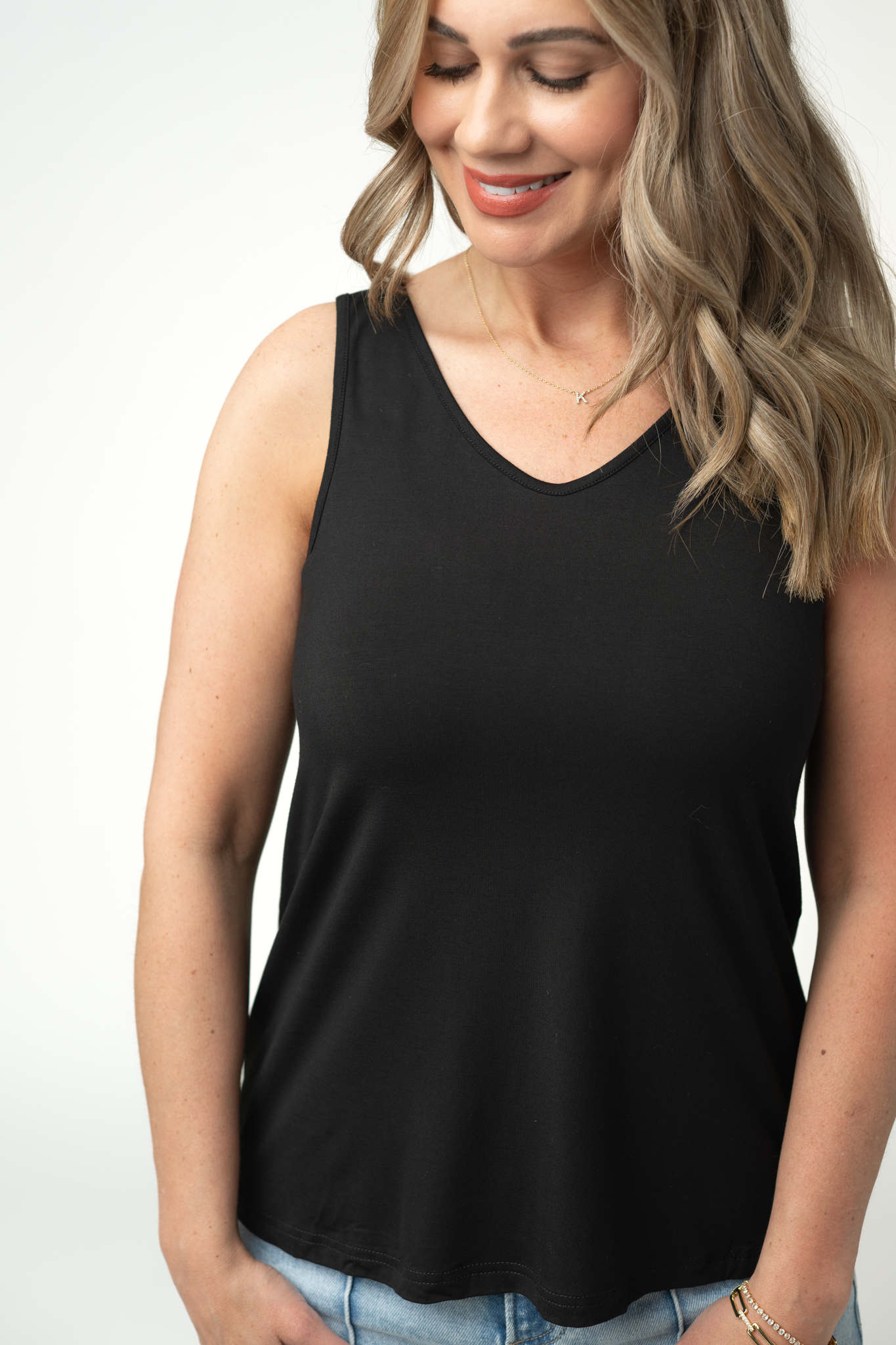 Vera V Neck Tank - Black